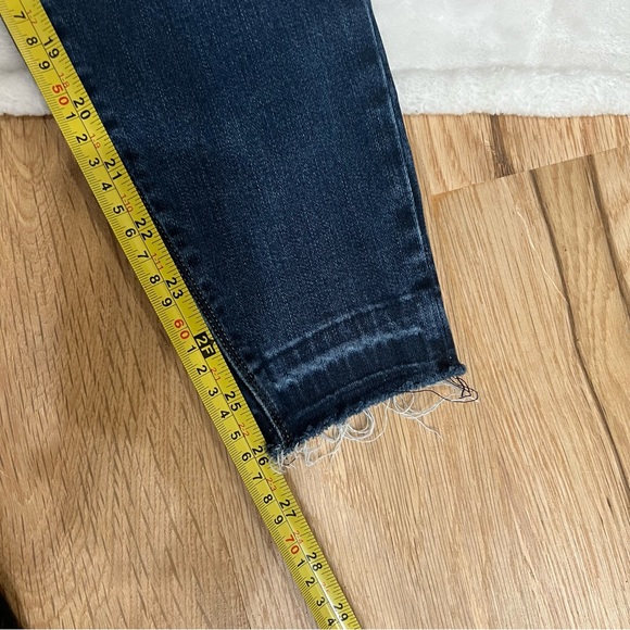 Spanx Distressed Ankle Skinny Jeans dark Wash size small raw hem shapewear - Picture 9 of 10